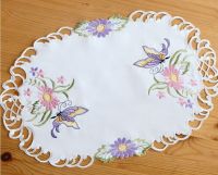 Tischläufer Mitteldecke Schmetterlinge Blumen Zierkante Stick bunt 30x45 cm oval