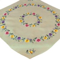 Tischdecke Stiefmütterchen Blumen beige Stick bunt Polyester 1 Stk 85x85 cm